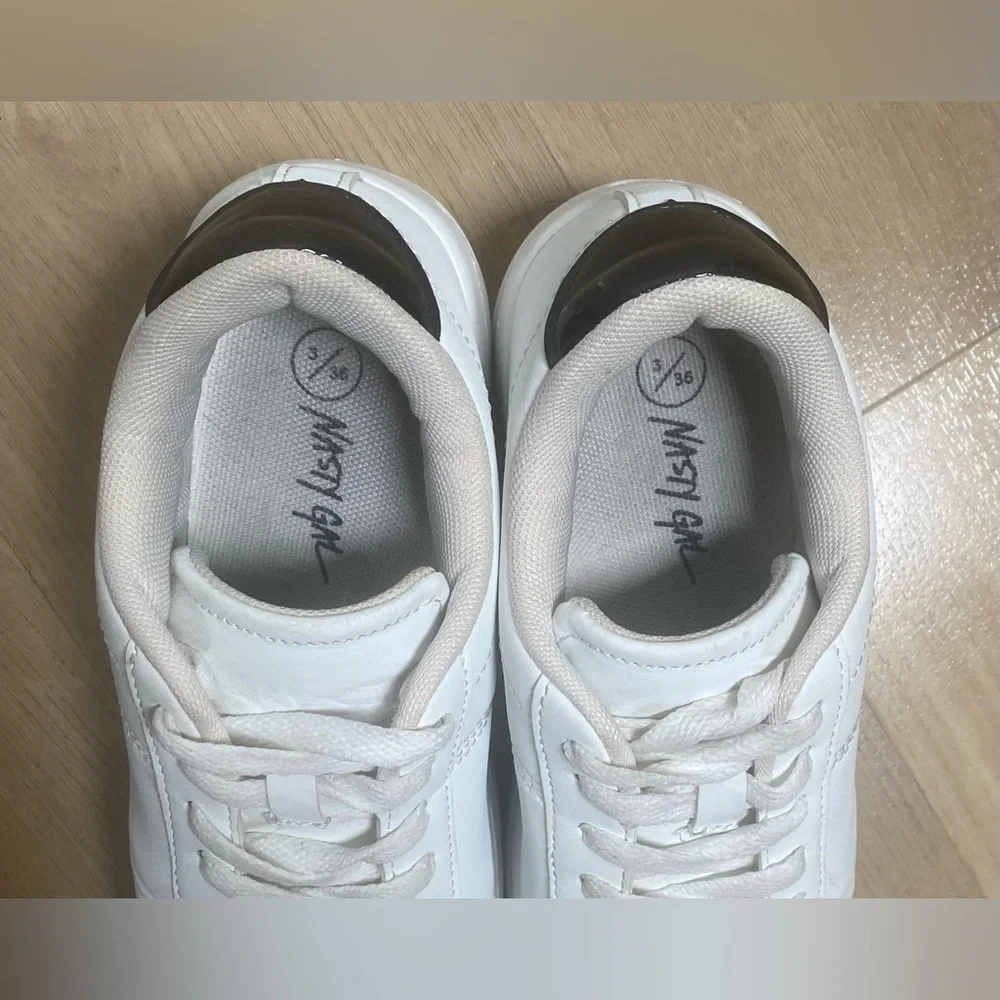Nasty Gal Women’s White‎ Wedge Platform Sneakers EU 36 US 6
